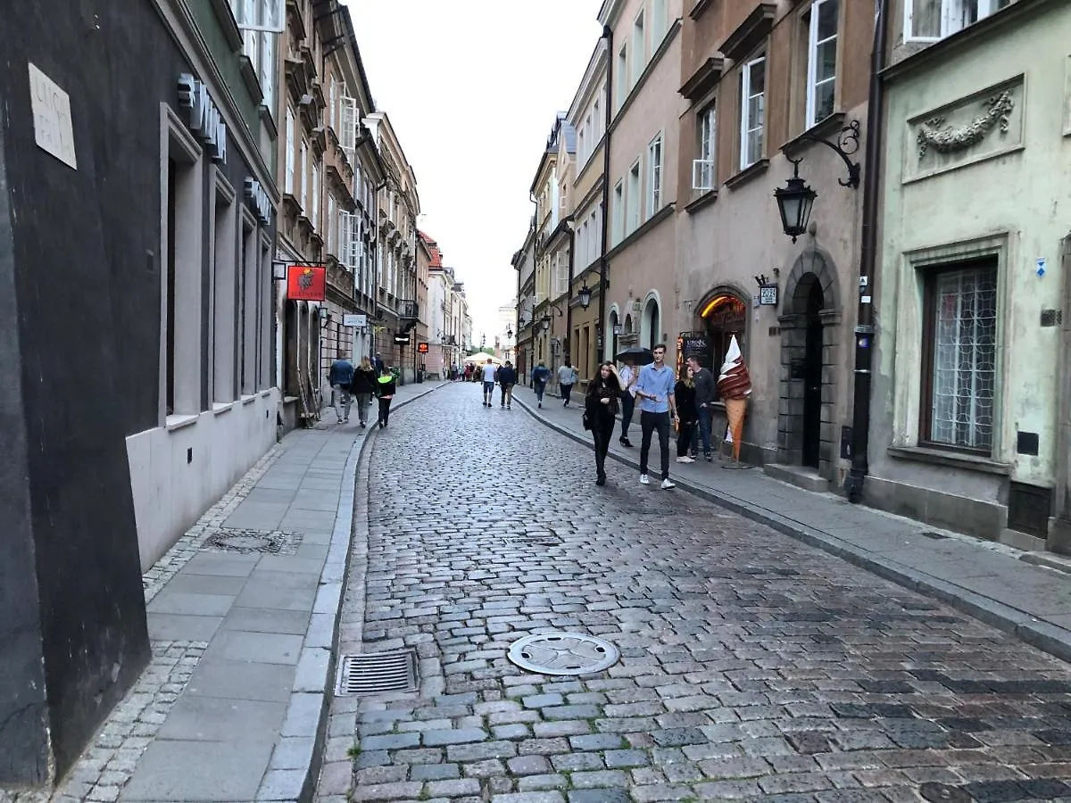 Art Modern Old City Apartment Warsaw